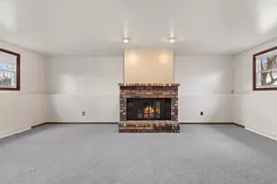 3638 Glenbrooke Ln, Green Bay, WI 54301 - Photo 26