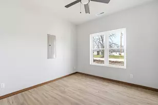 224 N 9th St, Hilbert, WI 54129 - Photo 18