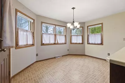 1161 Wedgewood Lane, Fond du Lac, WI 54935 - Photo 6