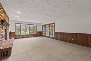 1161 Wedgewood Ln, Fond du Lac, WI 54935 - Photo 10