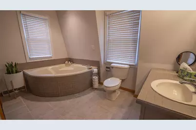 8716 Fountain Grove Road, Amherst, WI 54406 - Photo 20