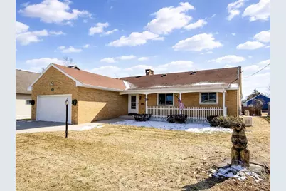 2515 17th Avenue, Menominee, MI 49858 - Photo 2