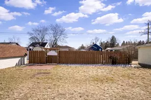 2515 17th Ave, Menominee, MI 49858 - Photo 34