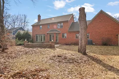 2071 Shady Lane, Ashwaubenon, WI 54313 - Photo 6