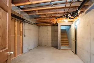 2071 Shady Ln, Ashwaubenon, WI 54313 - Photo 46