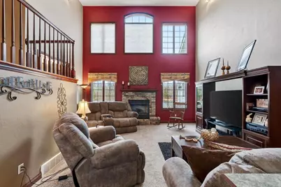 3025 White Birch Street, Kaukauna, WI 54130 - Photo 4