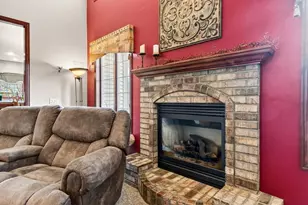 3025 White Birch St, Kaukauna, WI 54130 - Photo 6