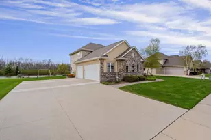 3025 White Birch St, Kaukauna, WI 54130 - Photo 48
