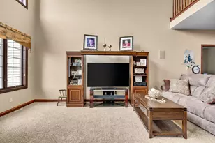 3025 White Birch St, Kaukauna, WI 54130 - Photo 4