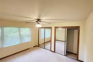 715 Edge Point Ct, De Pere, WI 54115 - Photo 12
