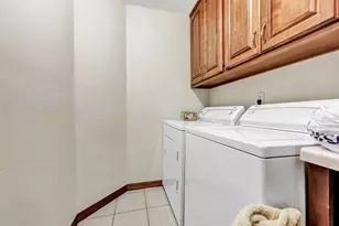 715 Edge Point Ct, De Pere, WI 54115 - Photo 18