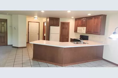 715 Edge Point Court, De Pere, WI 54115 - Photo 10