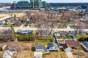 944 Duchateau Ave, Green Bay, WI 54304 - Photo 4