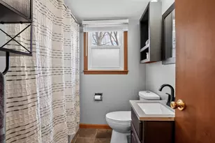 944 Duchateau Ave, Green Bay, WI 54304 - Photo 28