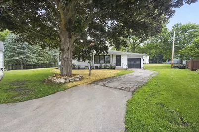 148 N Park Street, Markesan, WI 53946 - Photo 1