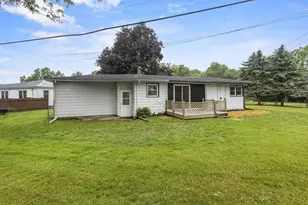 148 N Park St, Markesan, WI 53946 - Photo 36