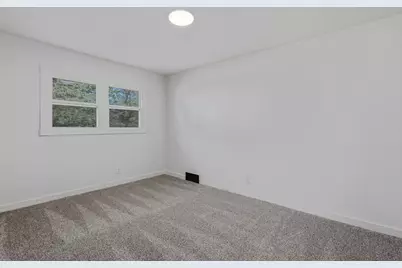 148 N Park Street, Markesan, WI 53946 - Photo 20