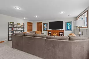 2304 Haysacher Ct, Kaukauna, WI 54130 - Photo 32