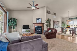 N9050 Spring Valley Rd, Menasha, WI 54952 - Photo 2