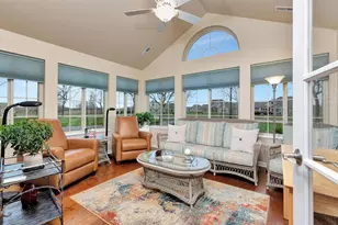 2107 E Milestone Dr, Appleton, WI 54913 - Photo 8