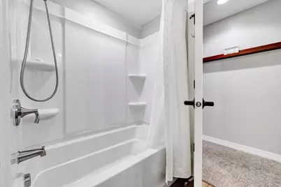 509 N Erie Street, De Pere, WI 54115 - Photo 24