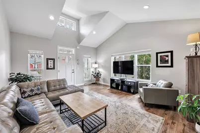 509 N Erie Street, De Pere, WI 54115 - Photo 6