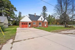 702 Mira Ave, Crivitz, WI 54114 - Photo 50