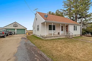 3765 Wayside Rd, Greenleaf, WI 54126 - Photo 4