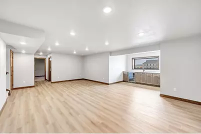 675 Sunset, Green Bay, WI 54313 - Photo 24