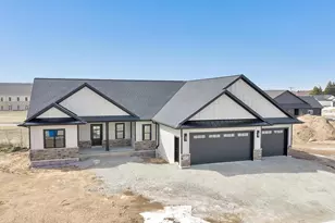 675 Sunset, Green Bay, WI 54313 - Photo 1