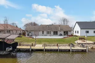 6454 Sunshine Harbour Dr, Winneconne, WI 54986 - Photo 2