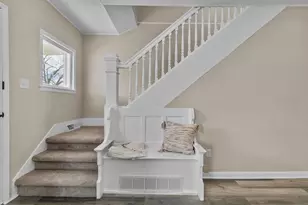 22 E Melvin Ave, Oshkosh, WI 54901 - Photo 4