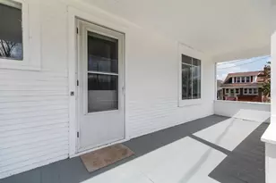 22 E Melvin Ave, Oshkosh, WI 54901 - Photo 22