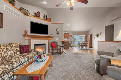 2008 Natures Way, Menasha, WI 54952 - Photo 8