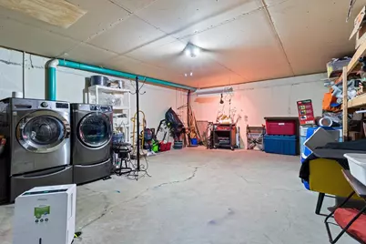 2405 Cedar Ridge Court, Green Bay, WI 54313 - Photo 34