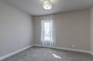 1806 Ashland St, Oshkosh, WI 54901 - Photo 16