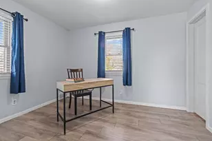 571 Grove St, Neenah, WI 54956 - Photo 14