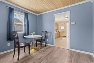 571 Grove St, Neenah, WI 54956 - Photo 12