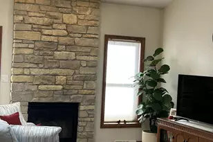 2206 Blue Stem Ln, De Pere, WI 54115 - Photo 6