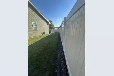 2206 Blue Stem Lane, De Pere, WI 54115 - Photo 24