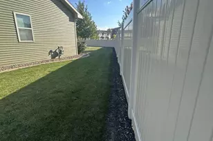 2206 Blue Stem Ln, De Pere, WI 54115 - Photo 24