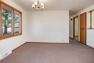 3026 Evergreen Ave, Green Bay, WI 54313 - Photo 12