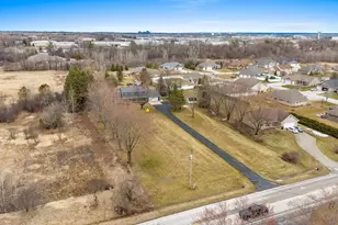 1490 Fernando Dr, De Pere, WI 54115 - Photo 24