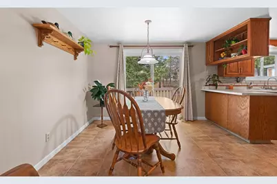 1023 Laverne Drive, Green Bay, WI 54311 - Photo 24