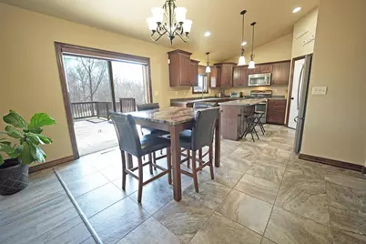 730 Aerostar Lane, Green Bay, WI 54313 - Photo 4