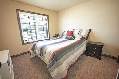 730 Aerostar Lane, Green Bay, WI 54313 - Photo 14