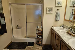 145 Blaine St, Iola, WI 54945 - Photo 10