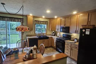 145 Blaine St, Iola, WI 54945 - Photo 6