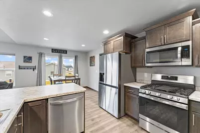 3020 S Weiler Road, Kaukauna, WI 54130 - Photo 8