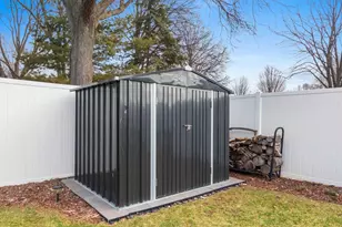 2965 Jauquet Dr, Green Bay, WI 54311 - Photo 40